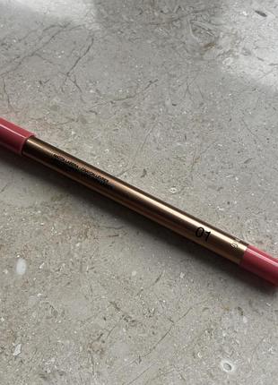 Кремовий контурний олівець для губ kiko milano creamy colour comfort lip liner, відтінок 01