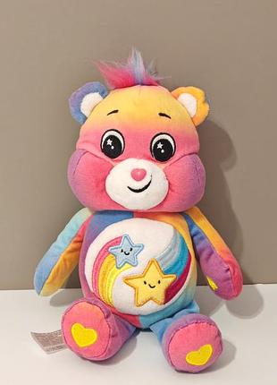 Мягкая игрушка dare to care bear из популярной коллекции care bears («заботливые мишки») с фирменным знаком на животе