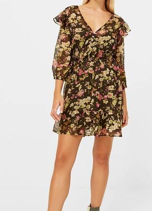 Платье stradivarius дайка