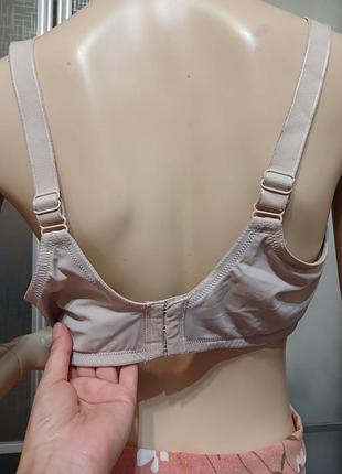 Нюдовий бежевий бюстгалтер 90 e m&s 7