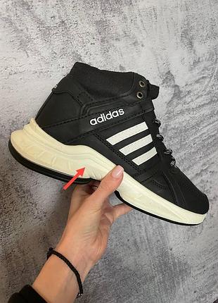 Ботинки adidas с нюансом 5