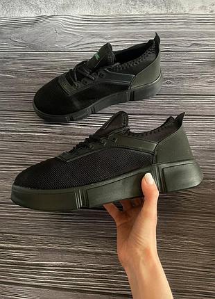 Кроссовки lacoste   с нюансом