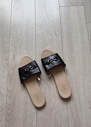 Шльопанці 42 primark 2