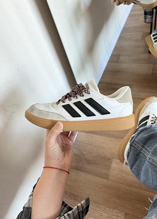 Кросівки adidas courtblock оригінал