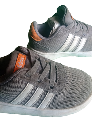 Демисезонные кроссовки adidas 23 размер