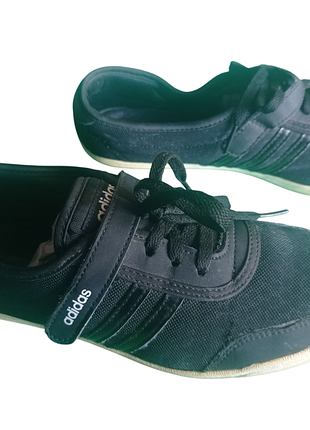 Текстильні кросівки-балетки adidas 40 розмір