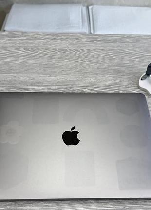 Ноутбук macbook pro 13 2020 space grey / 13.3" (2560x1600) ips / intel core i7-1068ng7 (4 (8) ядер по 2.3 - 4.1 ghz) / 16 gb ddr4 6
