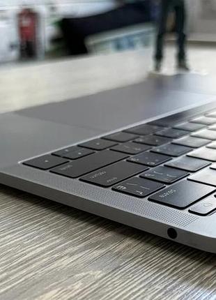 Ноутбук macbook pro 13 space gray 2016 / 13.3" (2560x1600) ips / intel core i5-6360u (2 (4) ядер по 2.0 - 3.1 ghz) / 8 gb ddr3 / 5