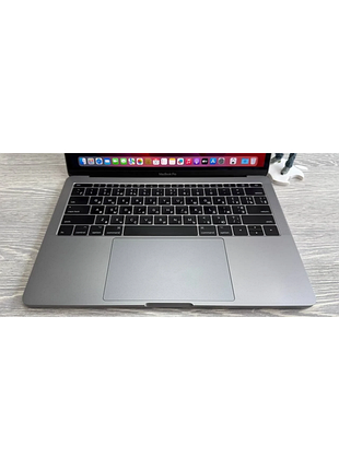 Ноутбук macbook pro 13 space gray 2017 / 13.3" (2560x1600) ips / intel core i5-7360u (2 (4) ядер по 2.3 - 3.6 ghz) / 8 gb ddr3 / 3