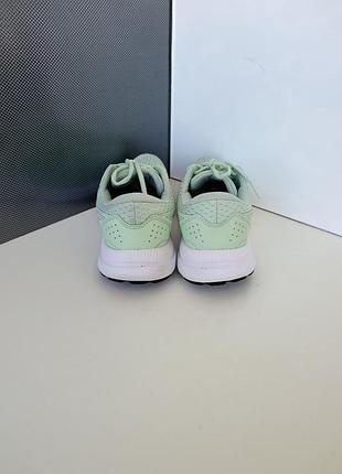 Женские кроссовки asics 6