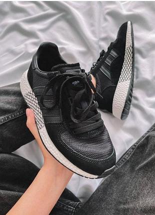 Кросівки adidas marathon x