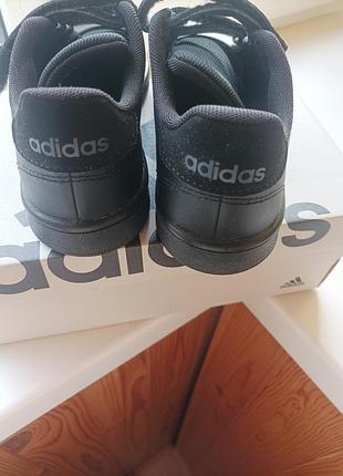 Кроссовки adidas 9