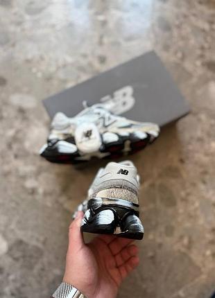 New balance 9060 beige &amp; black 2