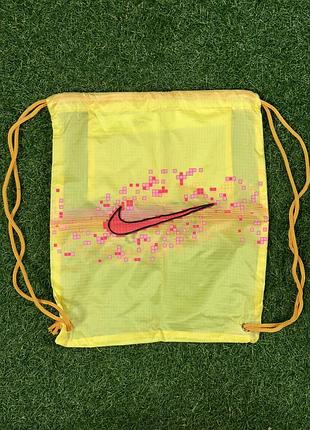 Сумочка nike 0 2