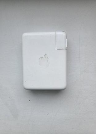 Зарядний пристрій apple