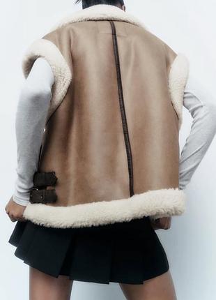 Бежевий  жилет дублянка  zara, s 7