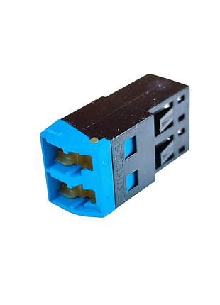 Адаптер lc duplex с шторками, sm для панели lan1, blue, corning