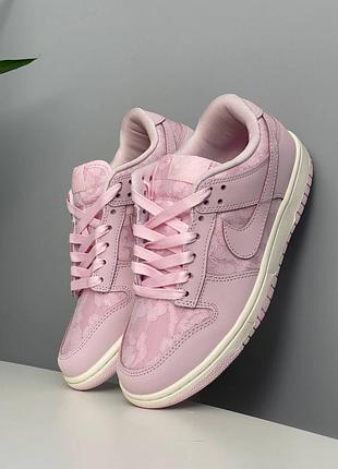 Nike dunk low wmns ‘lace pack - regal pink’ 2