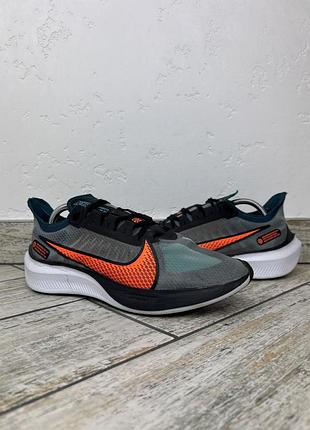 Nike zoom gravity