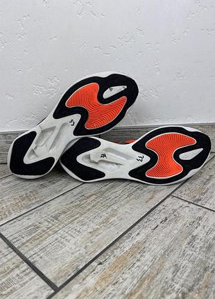 Nike zoom gravity 6