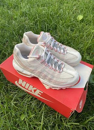 Кросівки жіночі nike air max 95 307960-116
