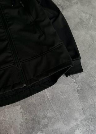 Брендова куртка 2