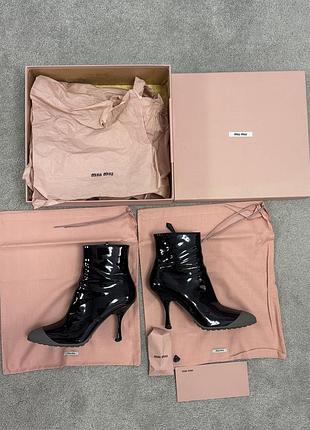 Ботильйони жіночі miu miu