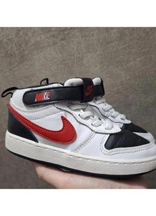 Кроссовки хайтопы детские nike court borough cd7784-110, размер 27, стелька, 17,5 см, цвет череный, белый, черный