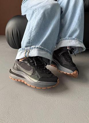 😍 жіночі кросівки nike vaporwaffle x sacai black