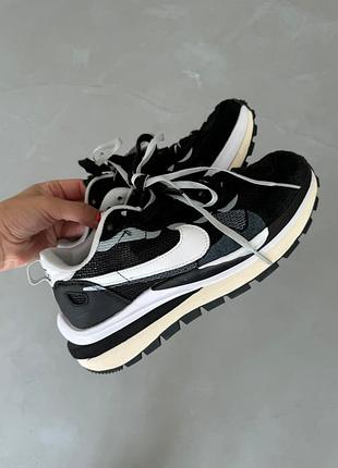 😍 женские кроссовки nike vaporwaffle x sacai black/white