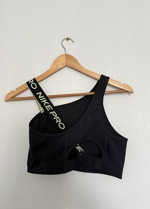 Топ nike pro 2