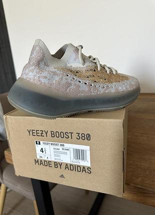 Кросівки кроссовки yeezy boost 380 5