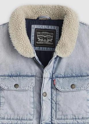 Мужская джинсовая жилетка levi's 6