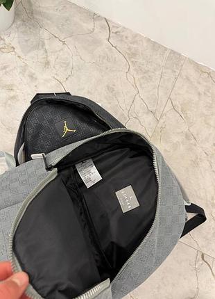 Рюкзак/ранець від бренду jordan 10