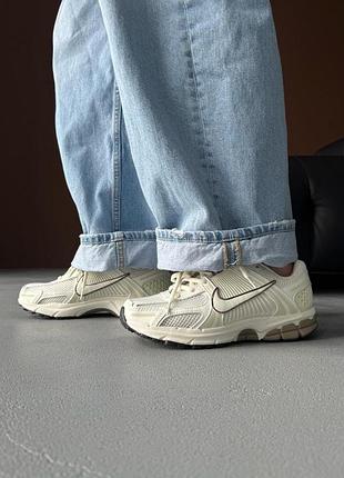 😍 жіночі кросівки nike zoom vomero 5 sail mink brown
