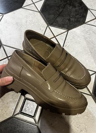 Лофери zara