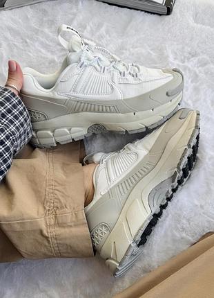 😍 женские кроссовки nike zoom vomero roam white/beige
