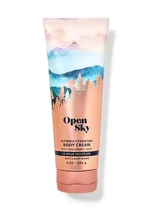 Парфюмированный крем для тела bath & body works (1200198025475) open sky ultimate hydration body cream 226 г