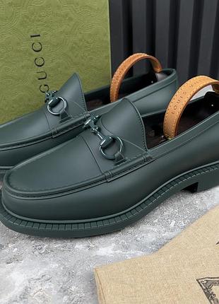 Gucci lacquerered horsebit loafers мужские туфли лоферы резина оригинал 41 eur