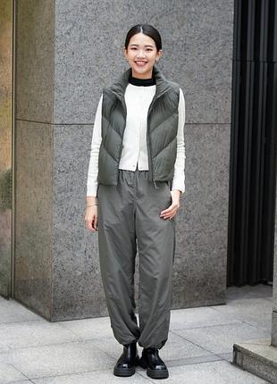 Теплый жилет uniqlo pufftech 9