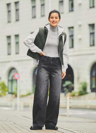 Теплый жилет uniqlo pufftech 10