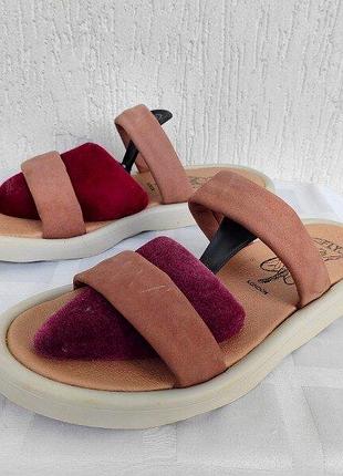 Брендовие кожанние шлепки fly london р.39-40