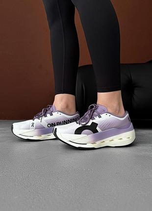 Кросівки жіночі on cloudboom max white/violet