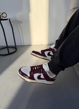 Nike dunk low lx dark team red croc 8