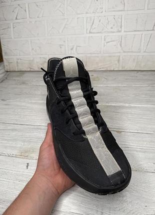 Крутые черные кроссовки для jordan react elevation 8