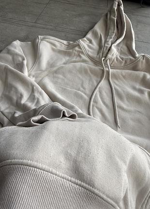 Худі бежевого кольору h&m 2