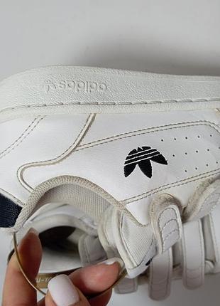 Кросівки adidas , білі 6