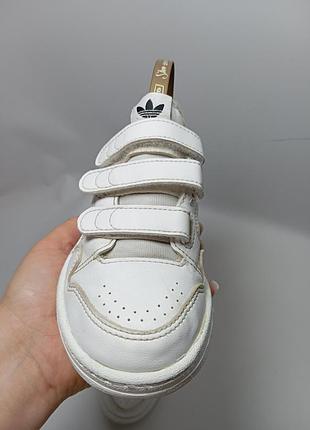 Кросівки adidas , білі 3