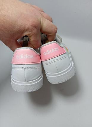 Кроссовки adidas, белые для девочки 7