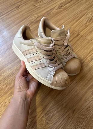 Кросівки адідас бежеві adidas